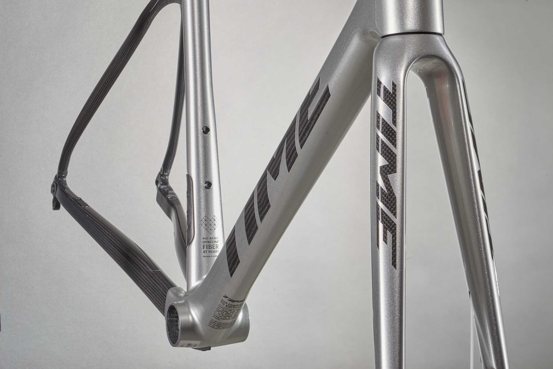 try TOKEN C22ax d&#39;huez Token DHuezz Alloy Clincher Tubeless Ready Road Wheelset Review